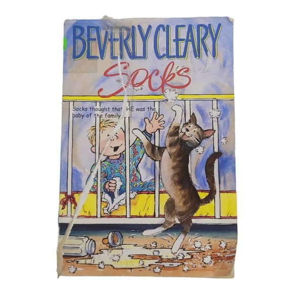 Beverly Cleary The Mouse And The Motorcycle Ramona Quimby Socks Paperback Lot - Picture 9 of 10